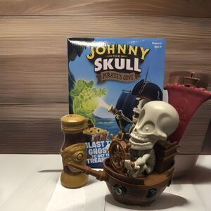 Johnny The Skull Pirate's Cove Electronic Game Blast The Ghosts Get Treasure
